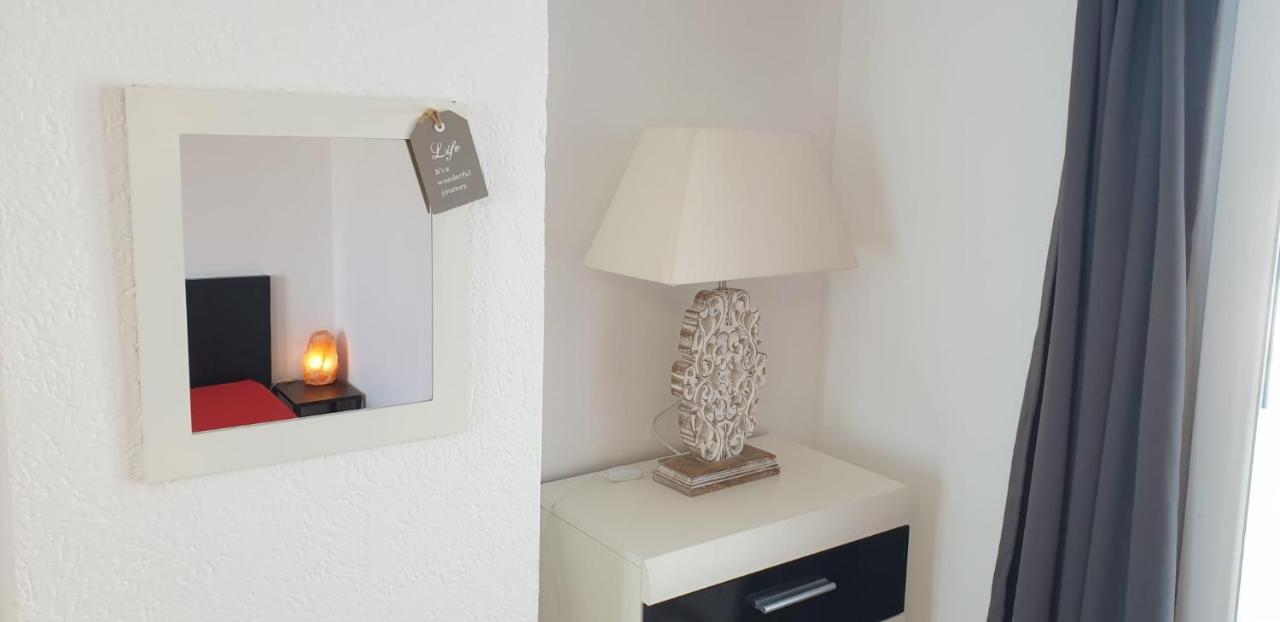 Lake Getaway Apartment With Private Entrance, Right On The Lake Constance Cycle Path, Barbecue Area, Free Wifi, Netflix And Free Bikes Salmsach Extérieur photo
